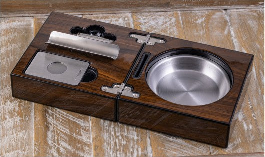 The Navigator | Folding Travel Station